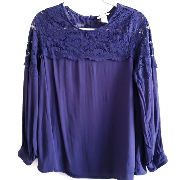 H&M Tops - H&M MAMA Top M Medium Maternity Blue Lace Blouse
